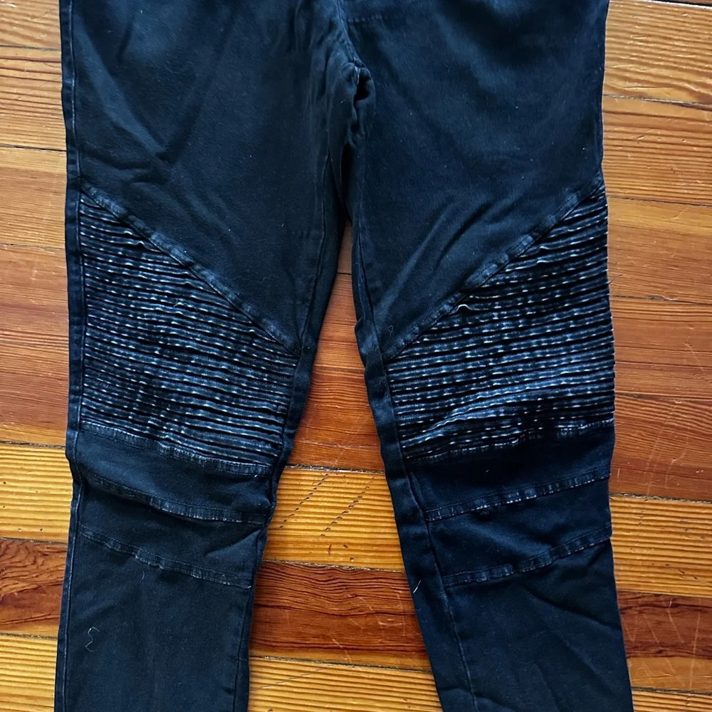 Blackout Moto maternity leggings - Picture 3 of 7